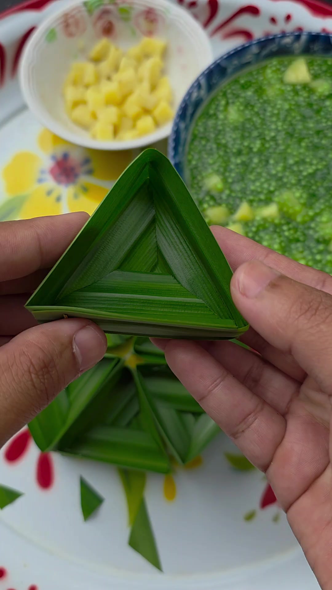 @ช่างใบตองบ้านป่า
