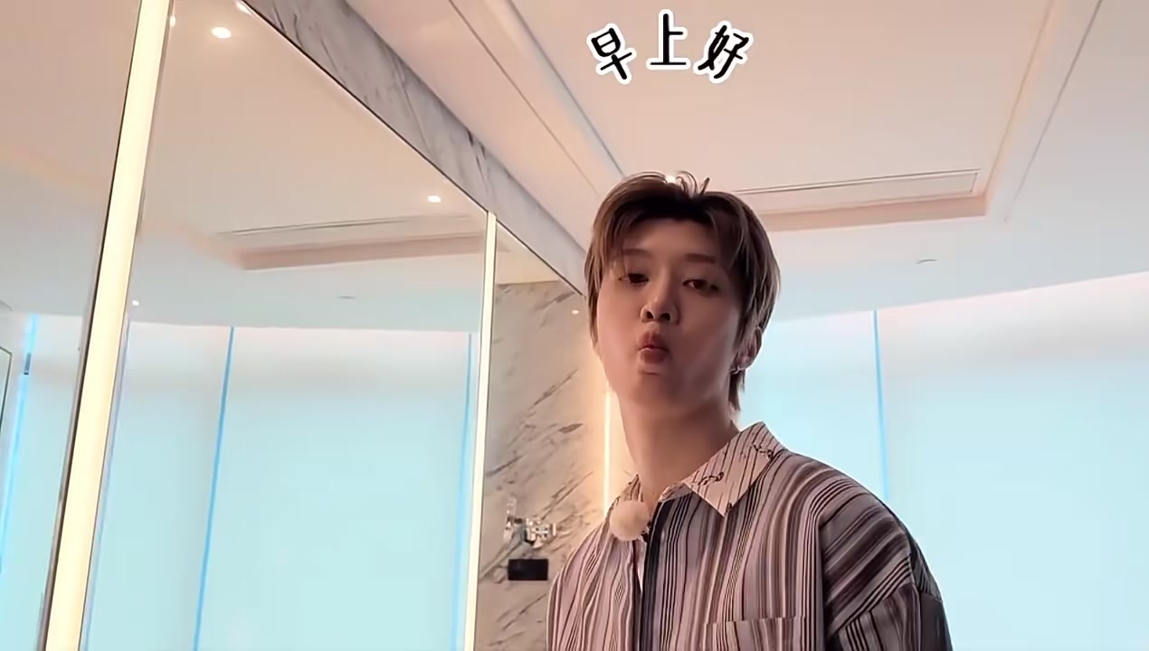 @𝙯𝙝𝙬