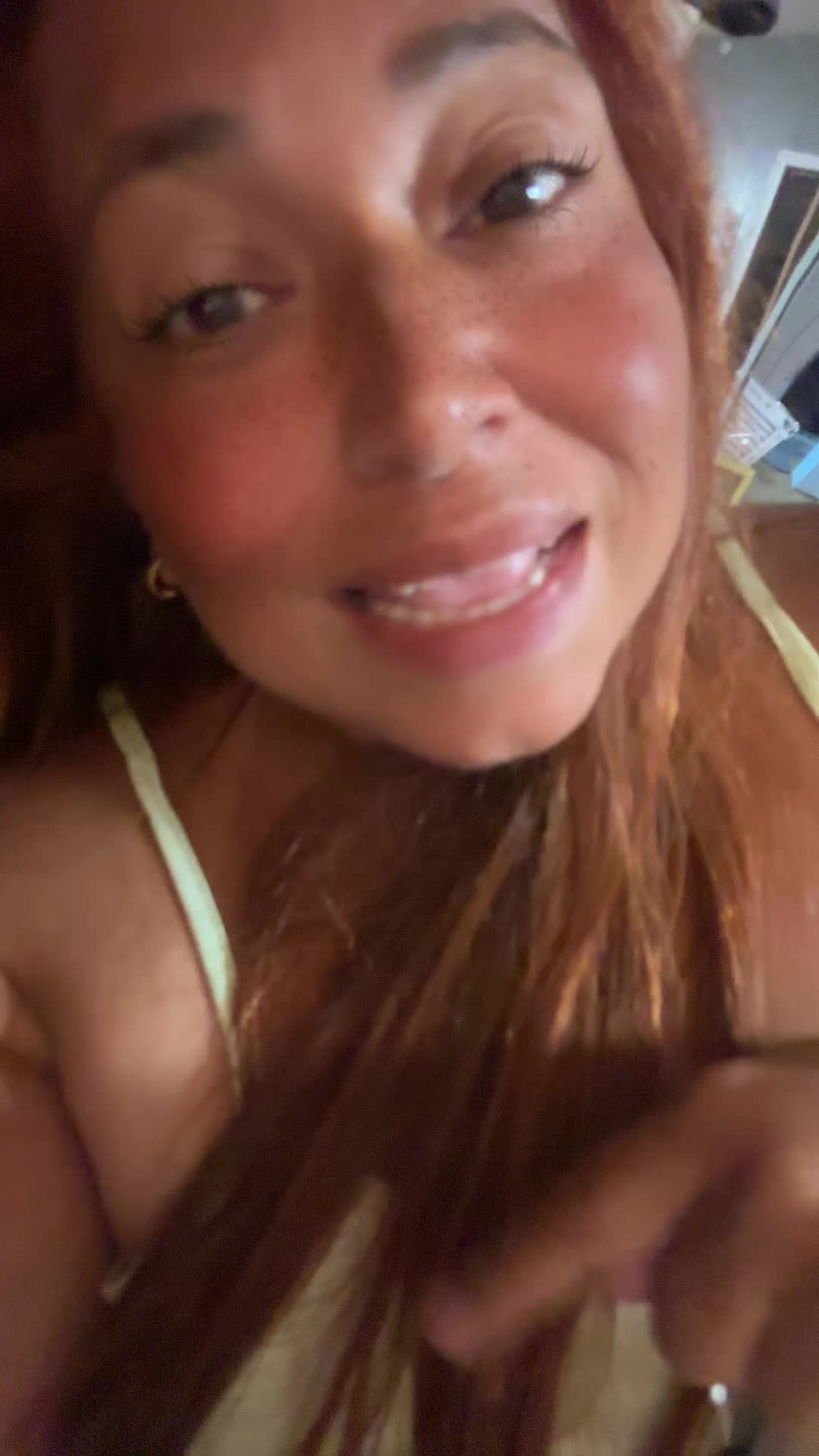 @Adriana