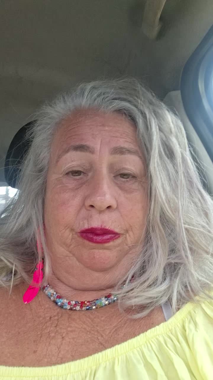 @regianebombonzinh