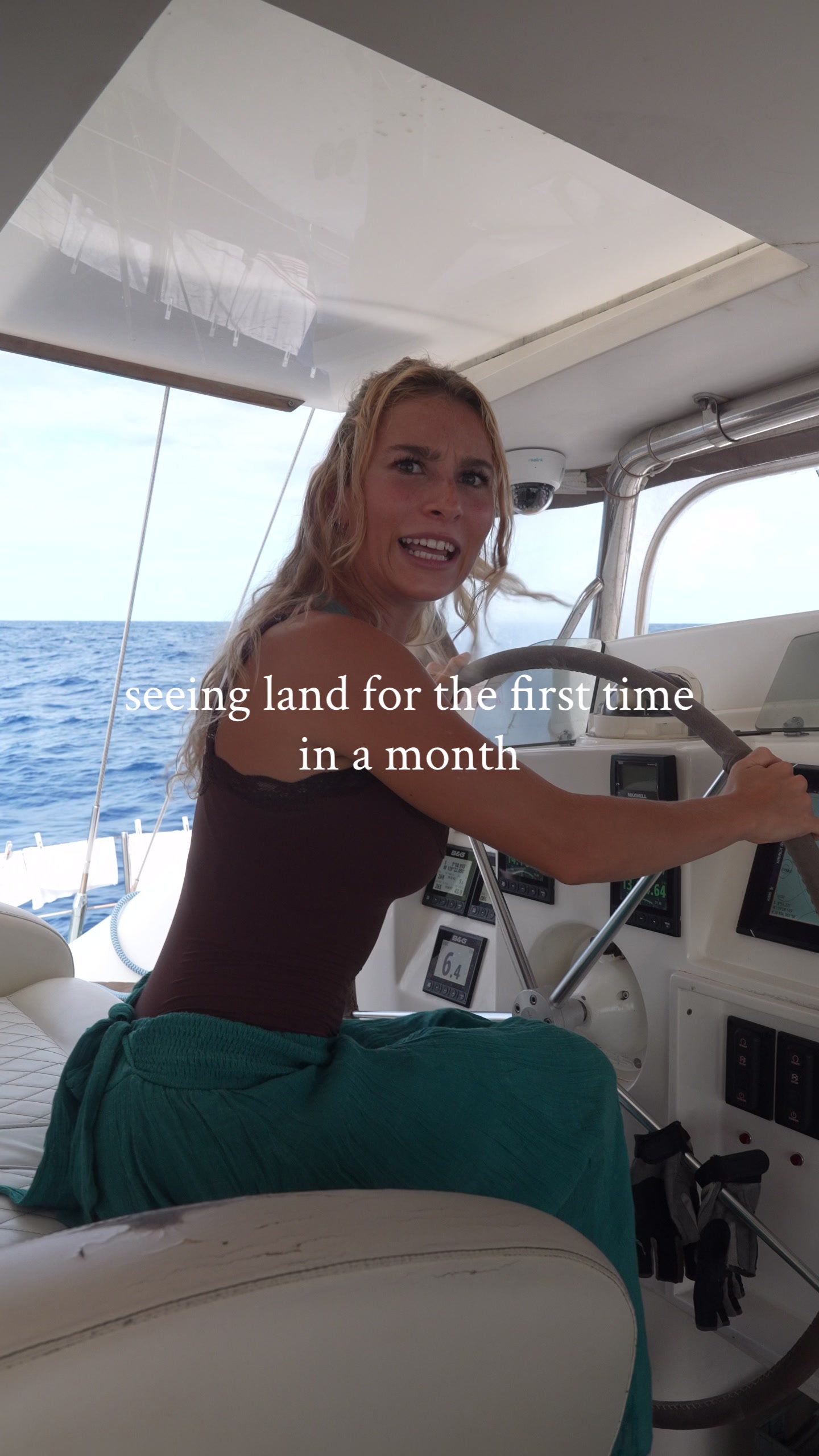@Hallie Rose | Travel 🌸🌊📷