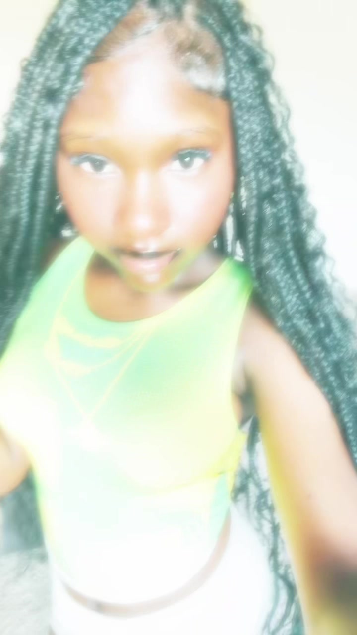 @hi it’s kenisha.๐๐พ๐ฑ๐พโ๏ธ