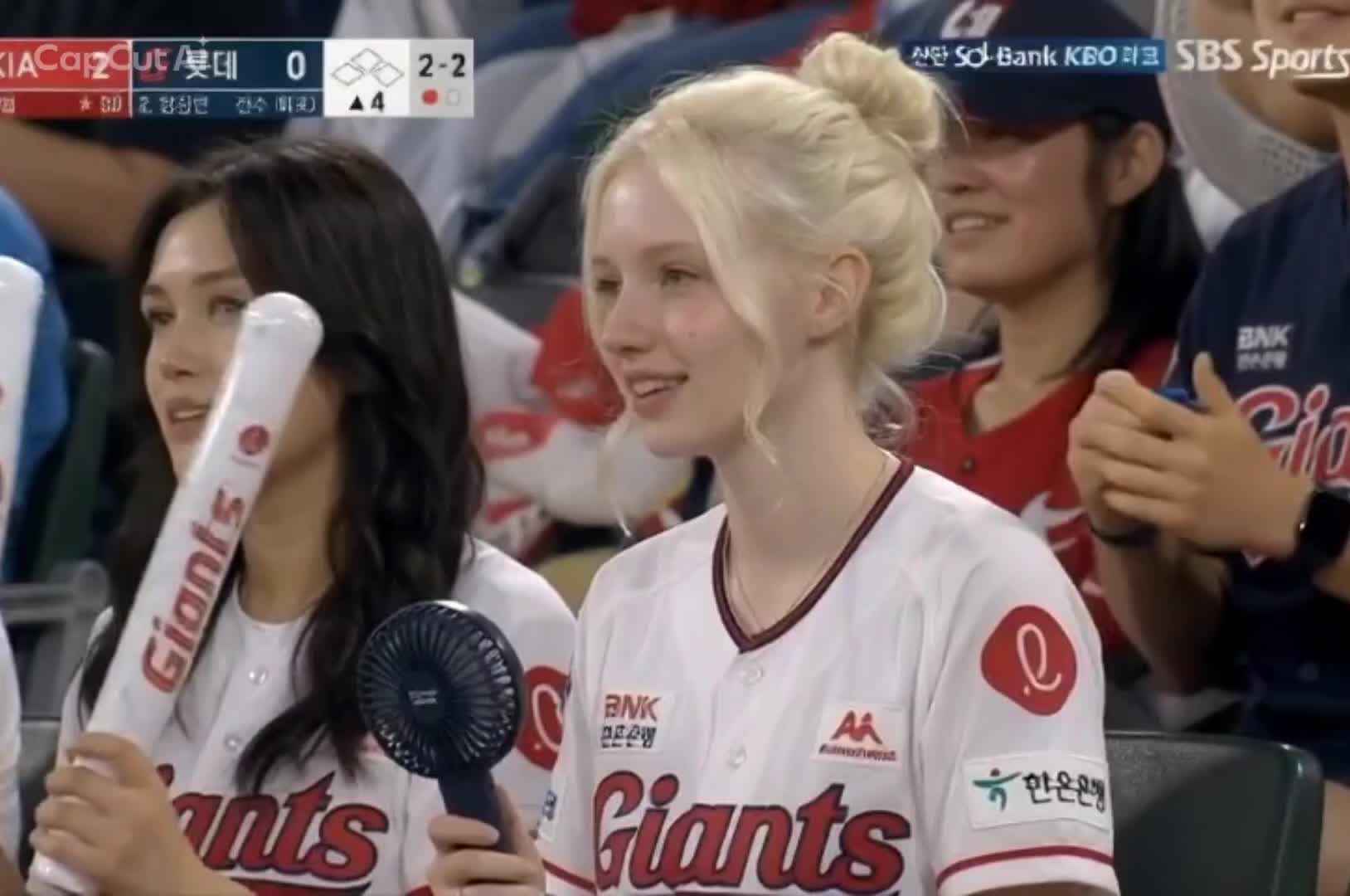 @Luna Frost