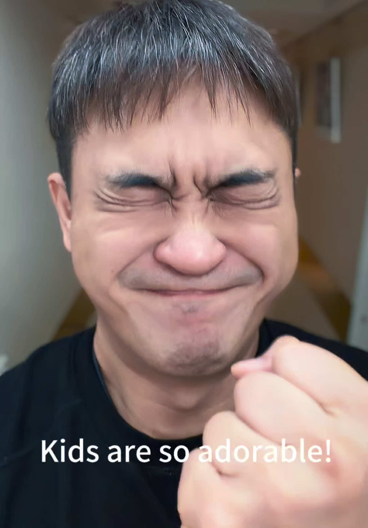 @愛立刻思