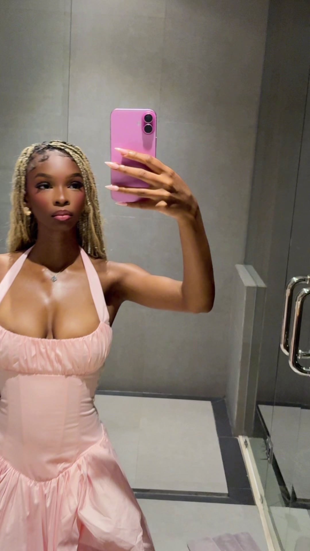 @Vorvictoria