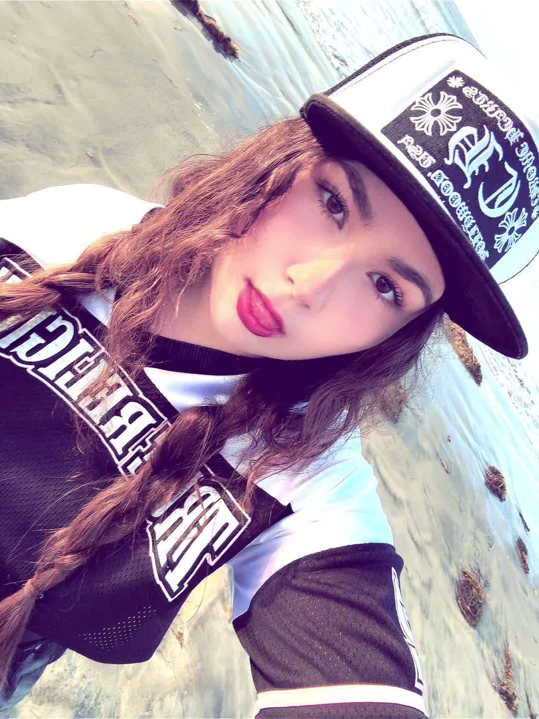 @asscrack