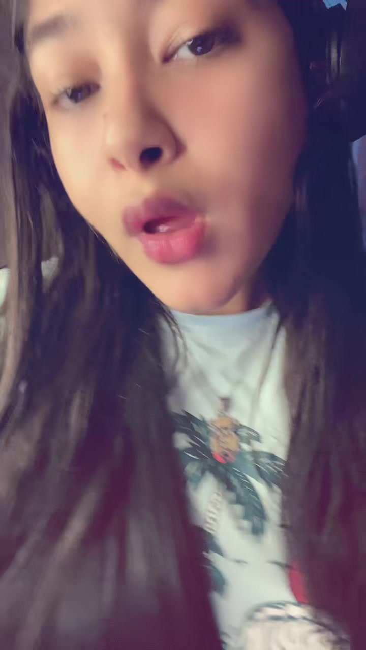 @MARÍA💚🌸