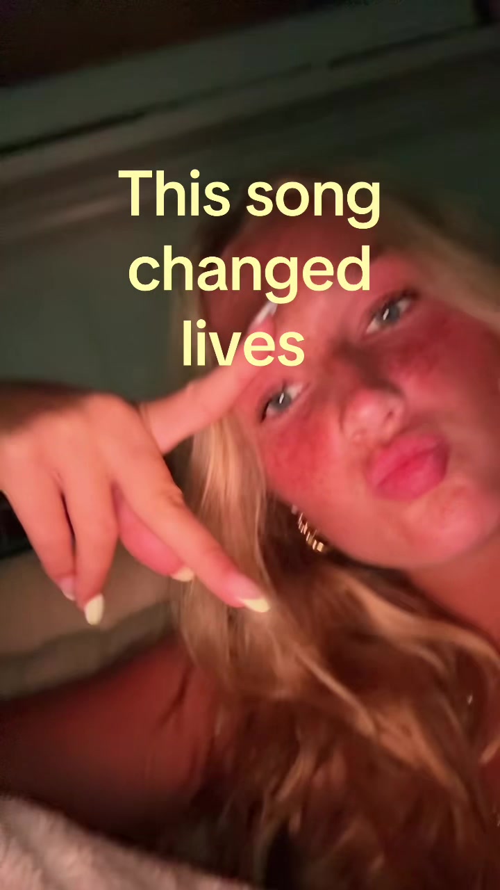 @😁