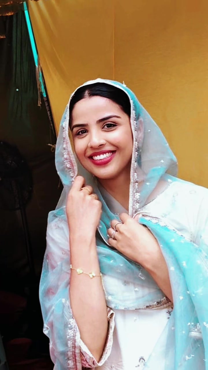 @Seerat kaur