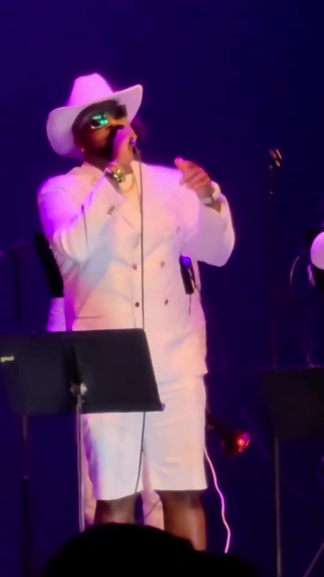 @Tywon “The Singer” Bailey