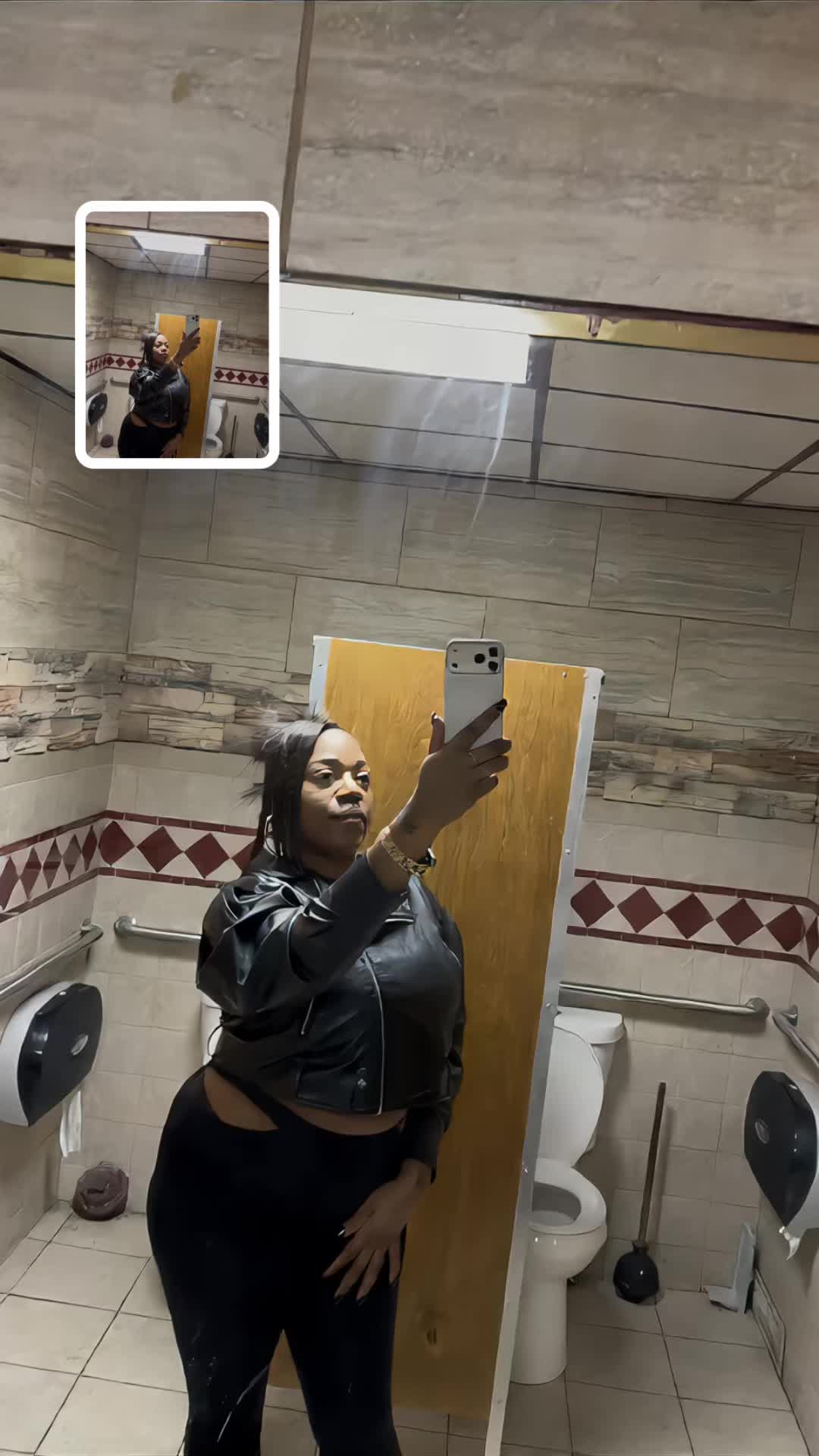 @Jade Laforge705