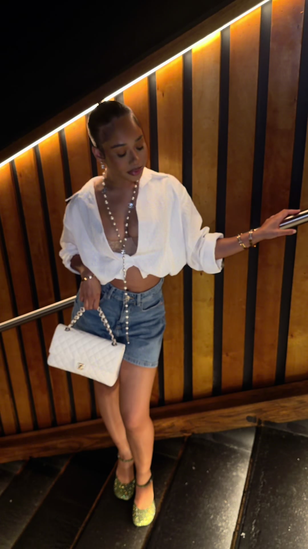 @channellelaurenn