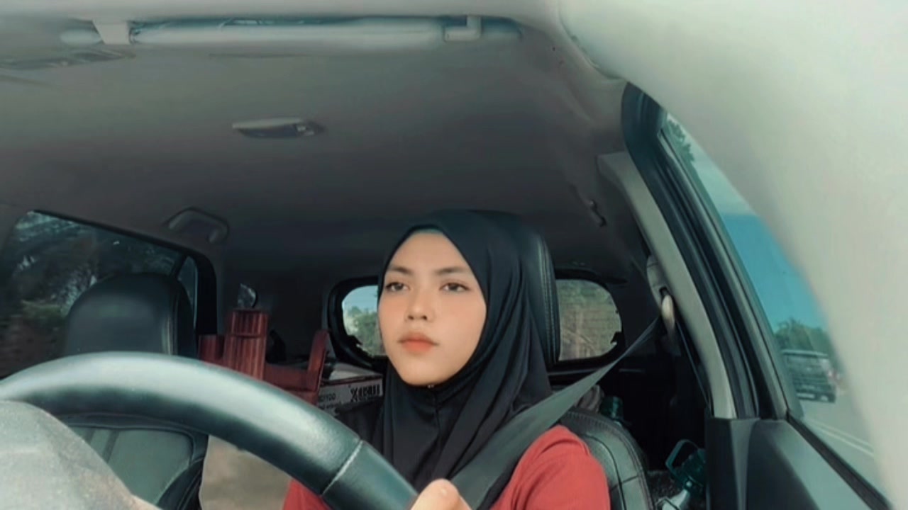 @ayuni naser