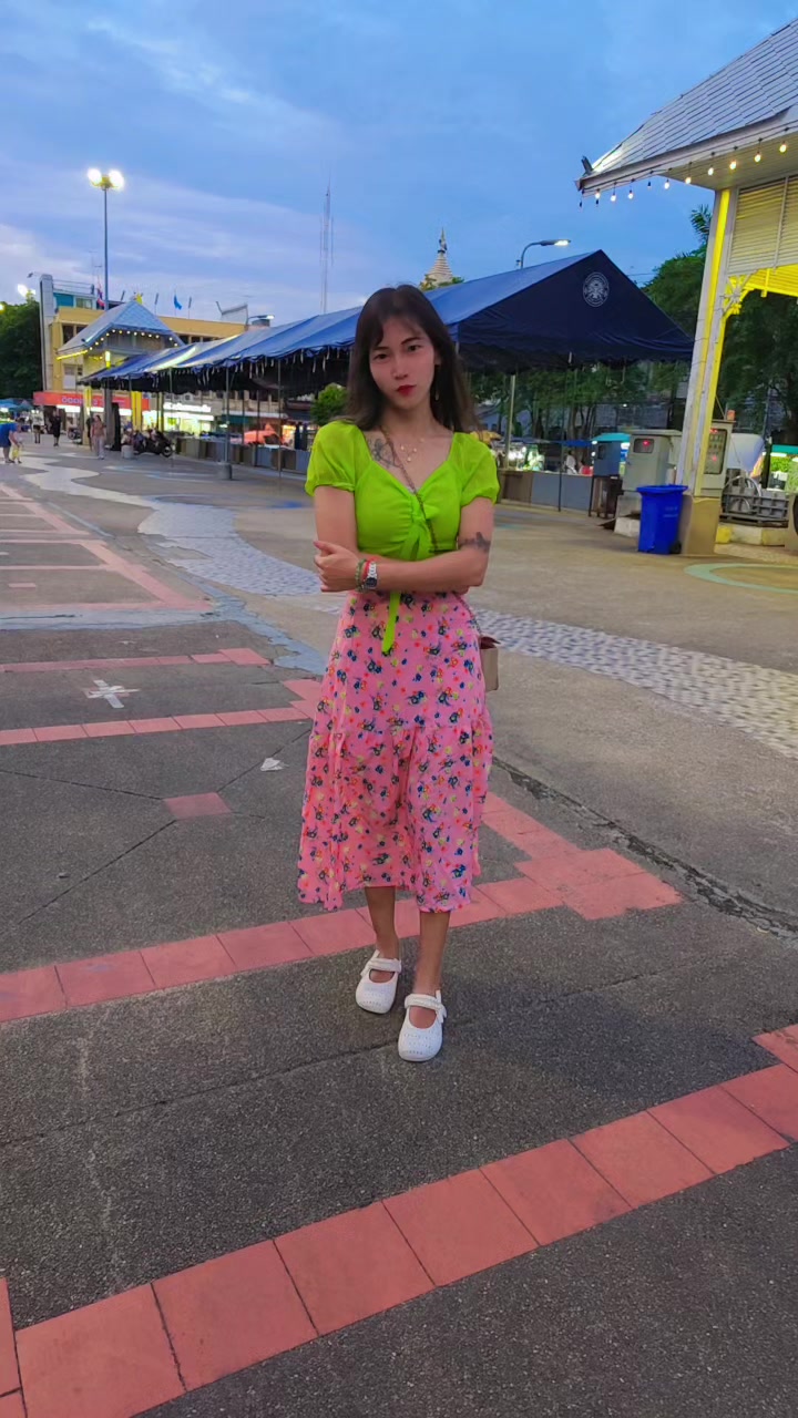 @🌿Kay Thi Khaing🌿(ဖြူးသူလေး)