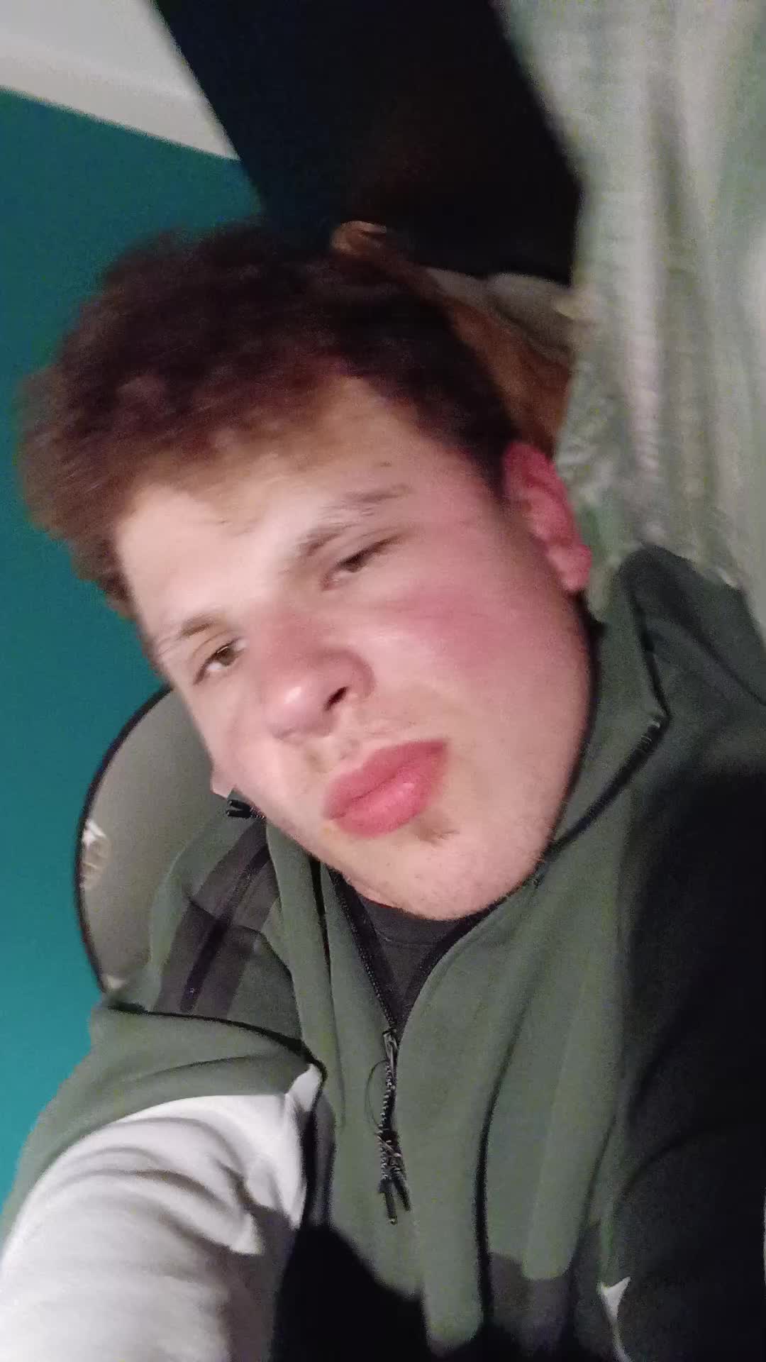 @Max.coolguy__