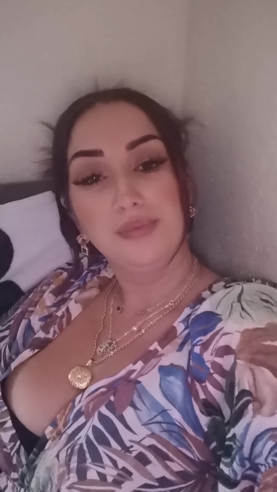 @Amira majka 9 djece