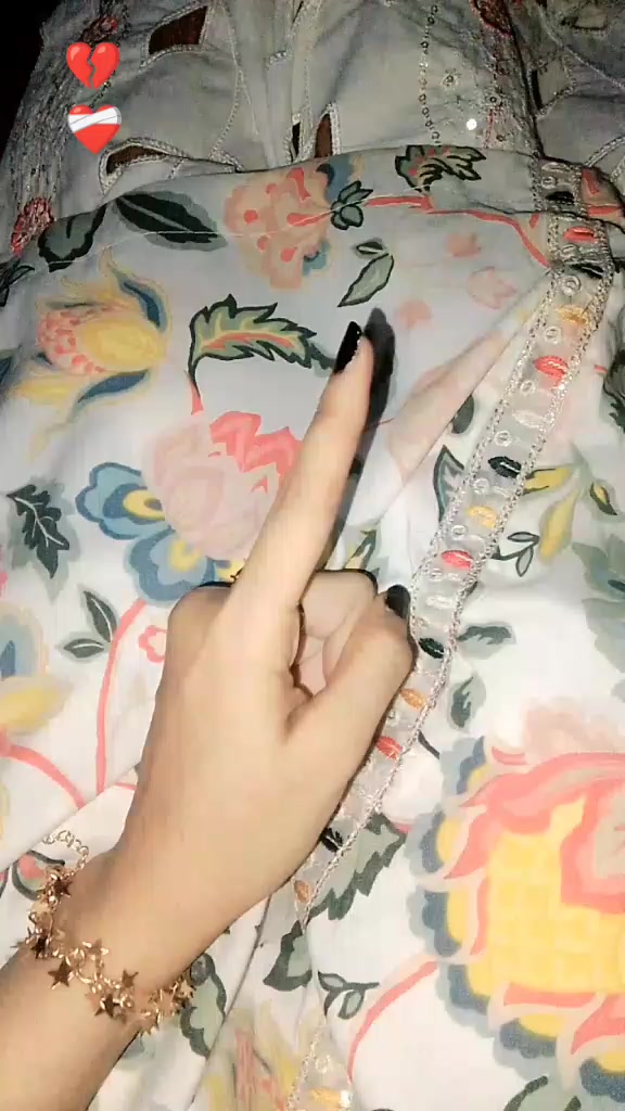 @Dimple Queen 👑💗💗