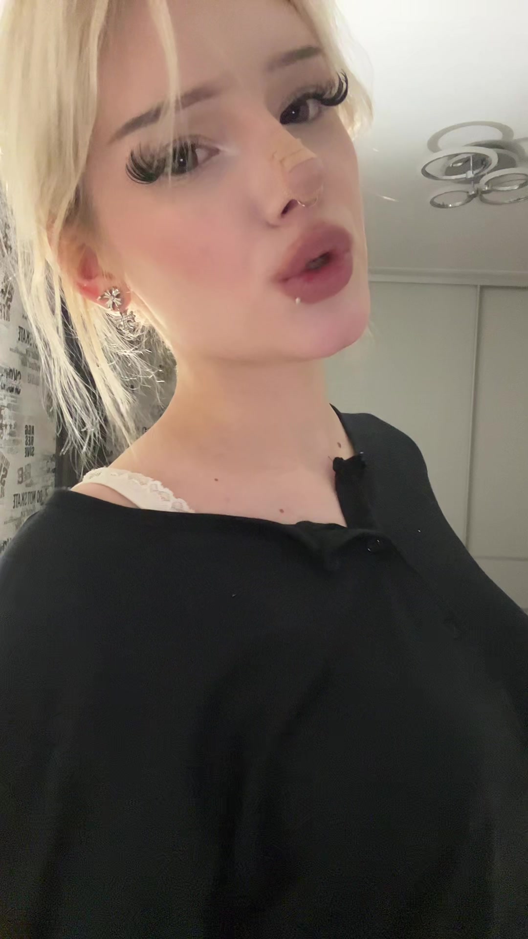 @манка