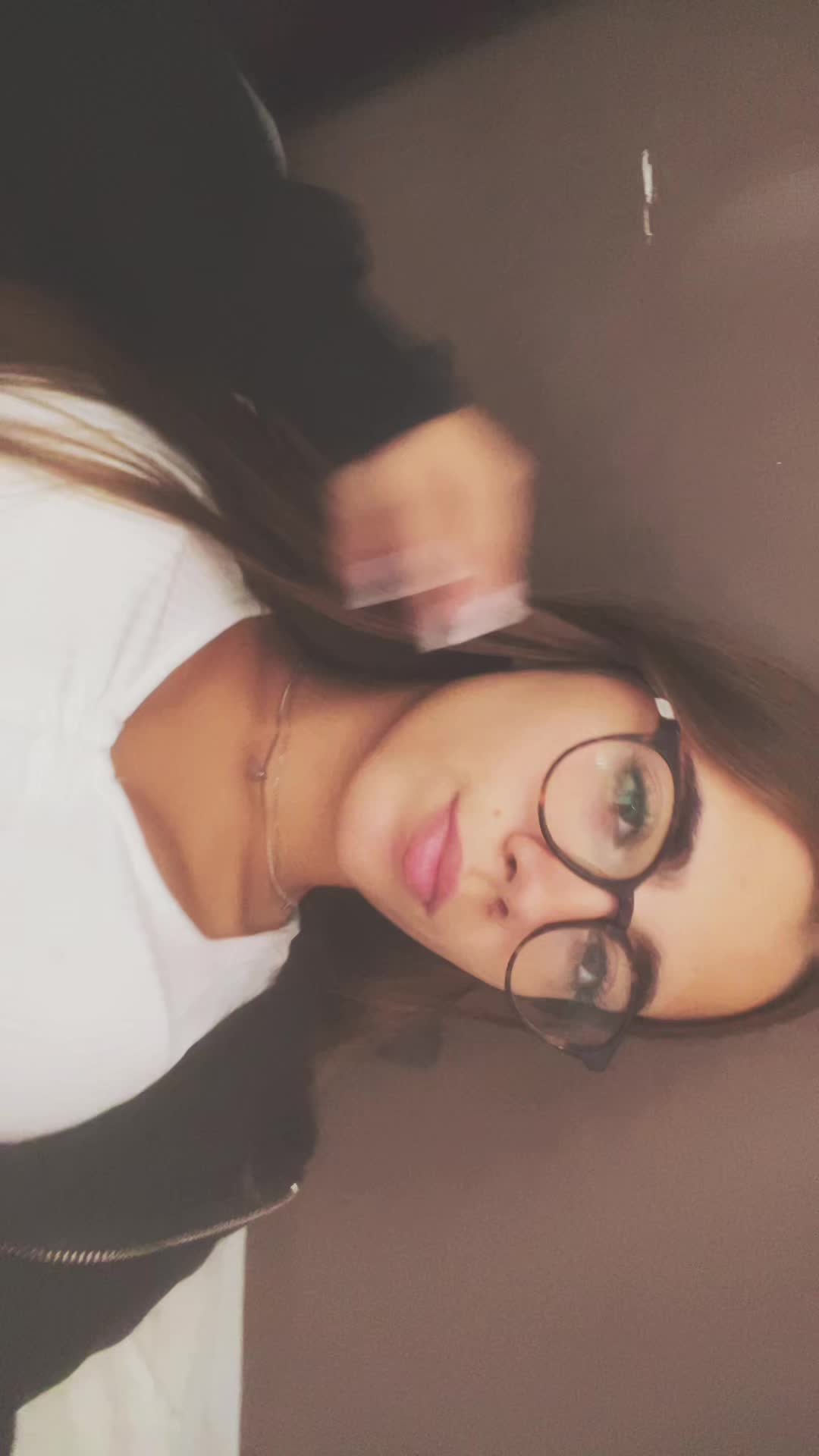 @daniela ๐