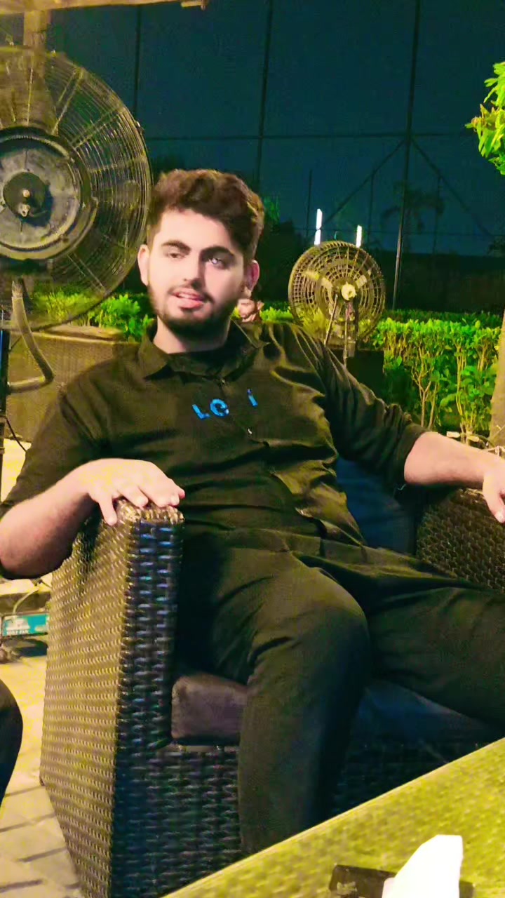 @Usman king 👑