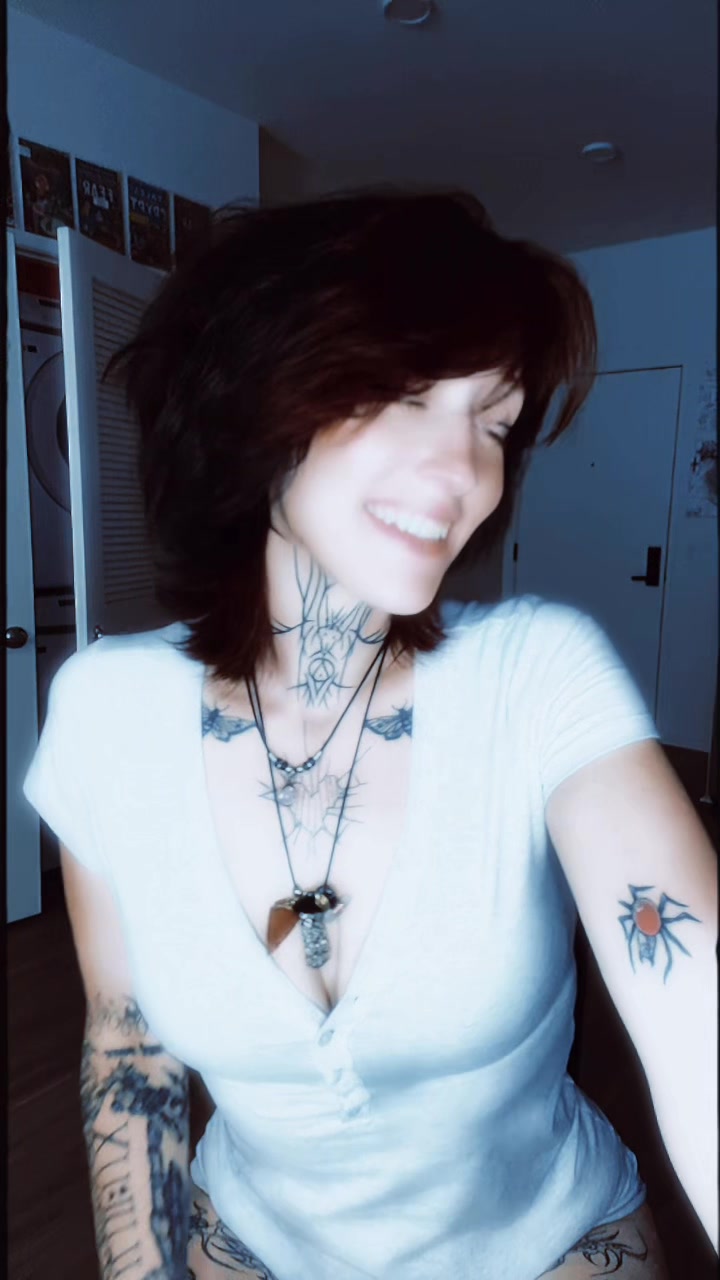 @GoThGoObeR
