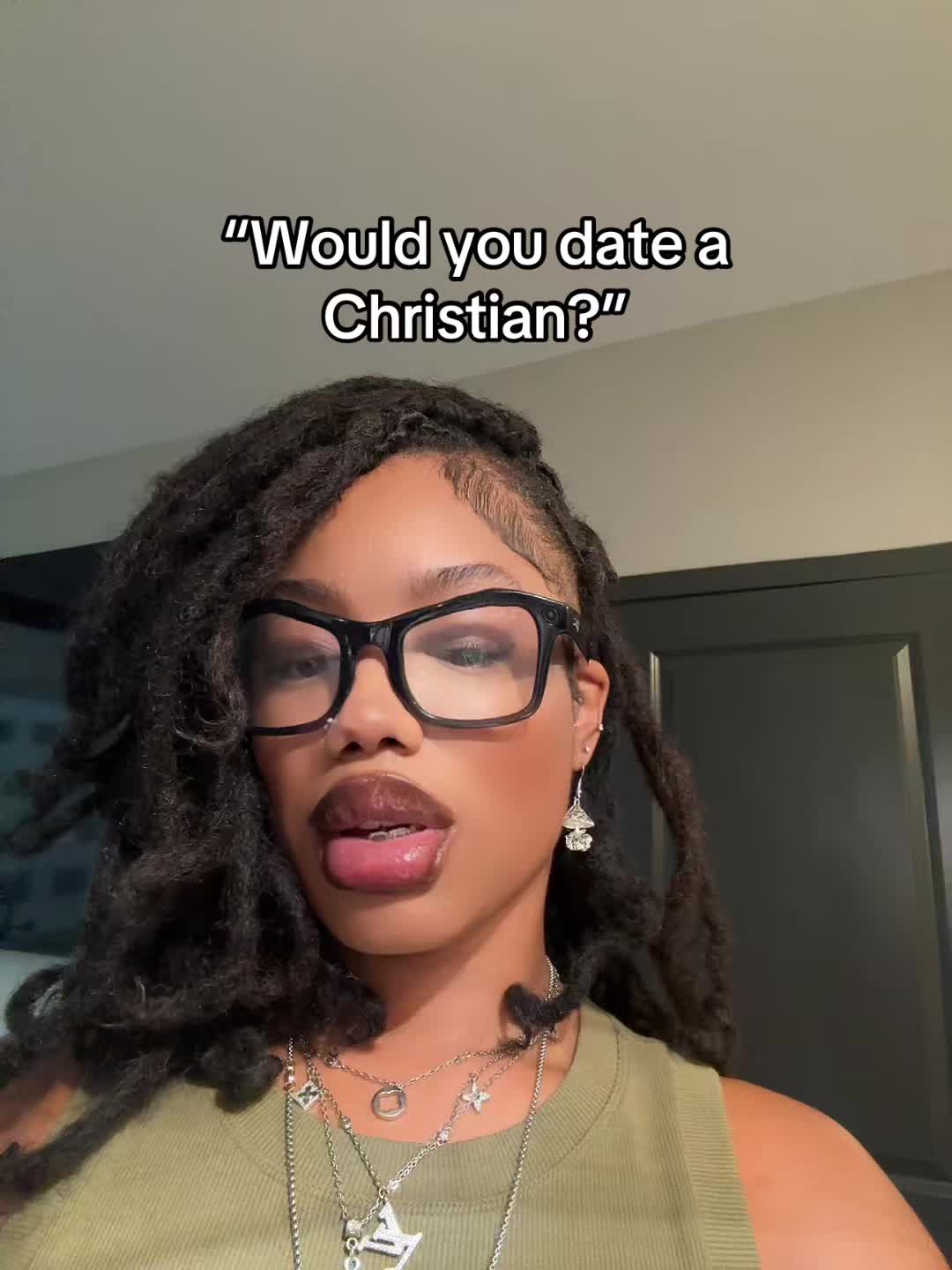 @manipostswhatever