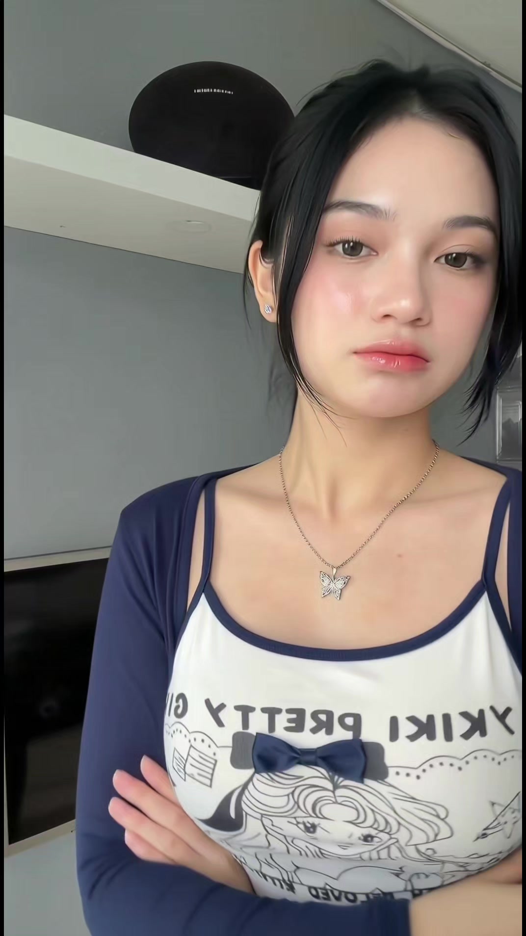 @flora0ne