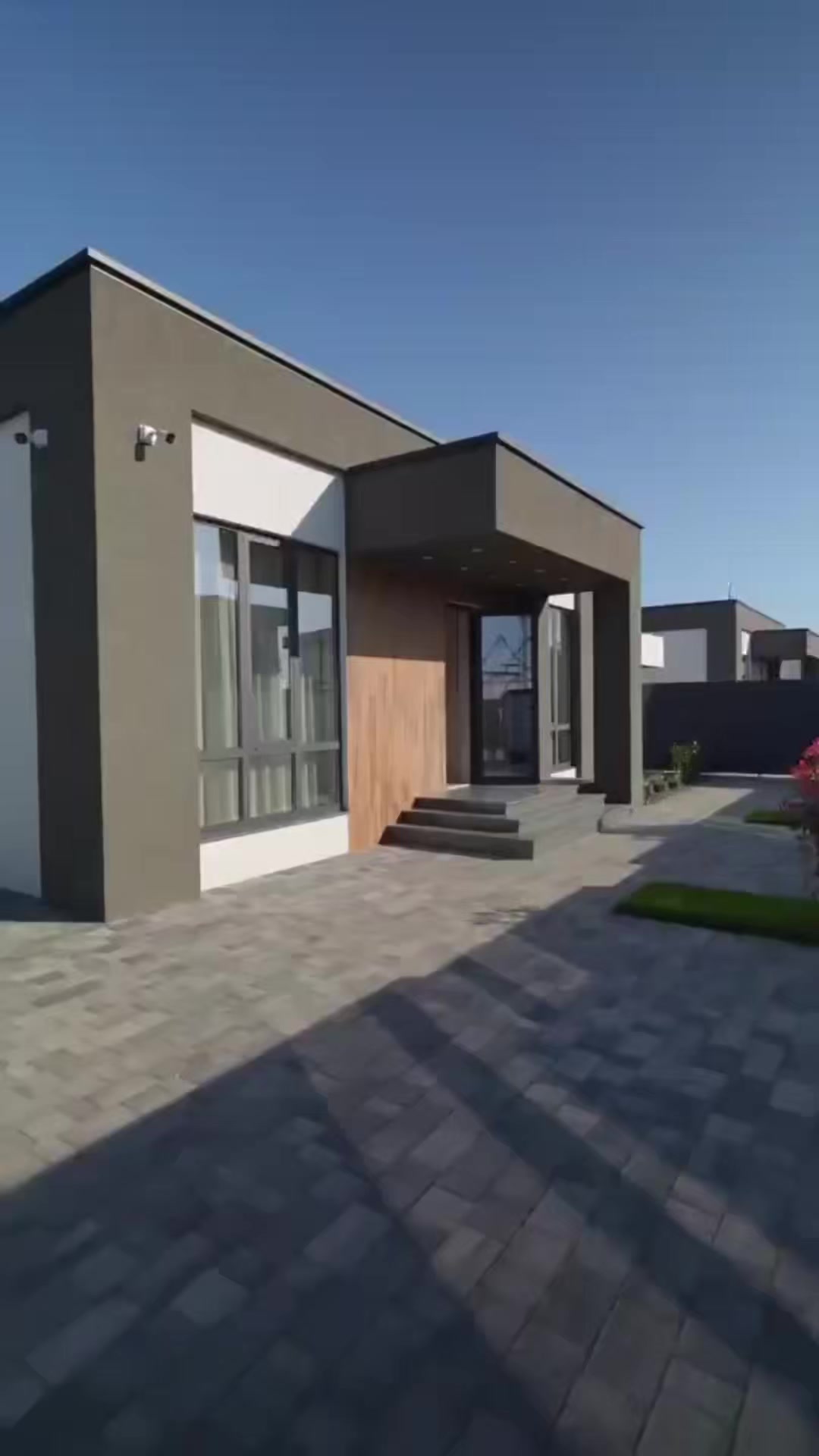 @Эксперт по недвижимости