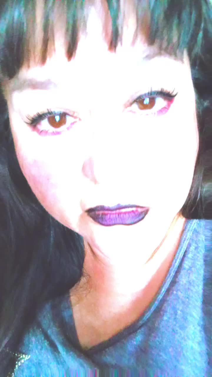 @vampirelizzie