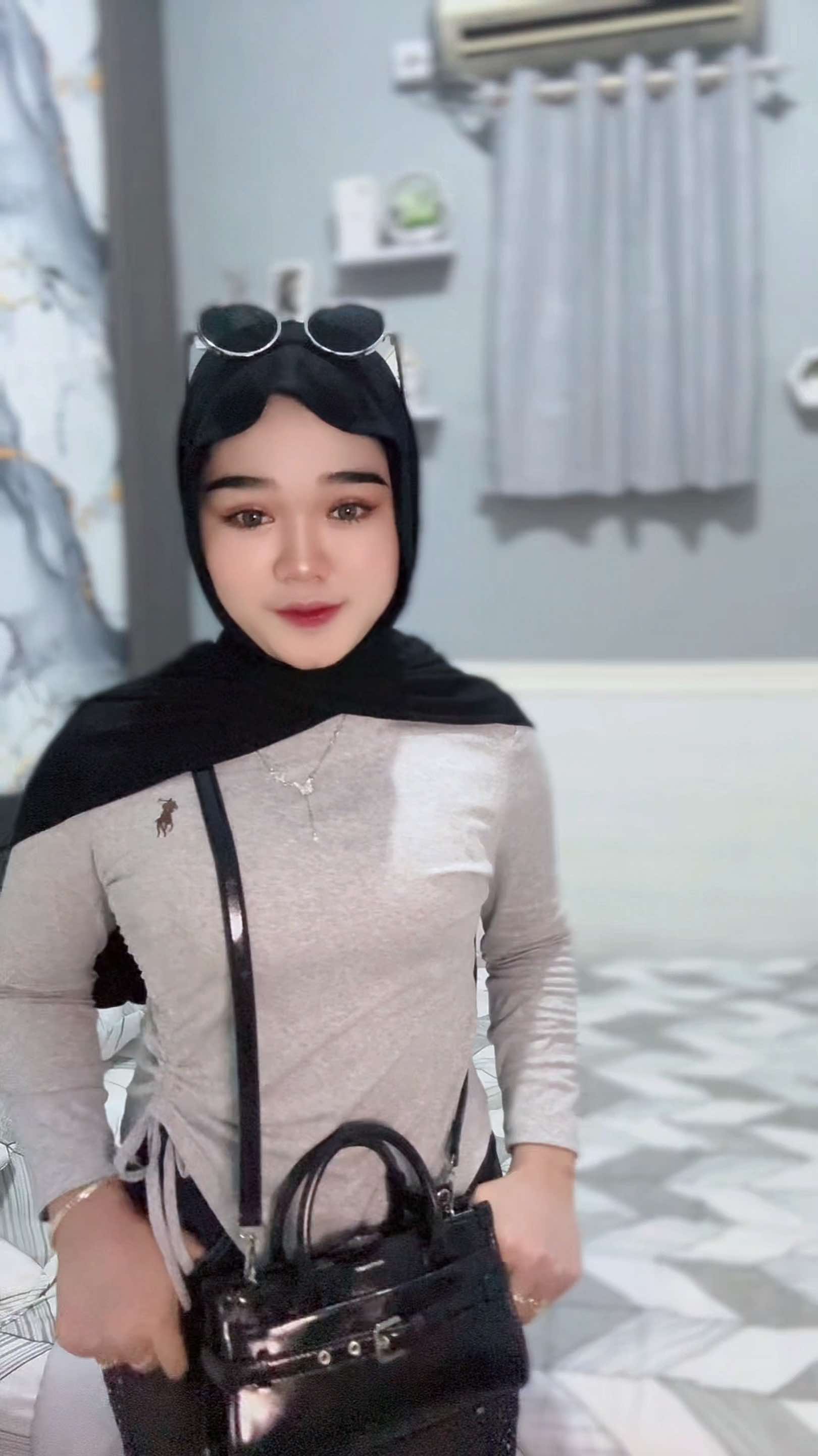 @Amelia Putri✨
