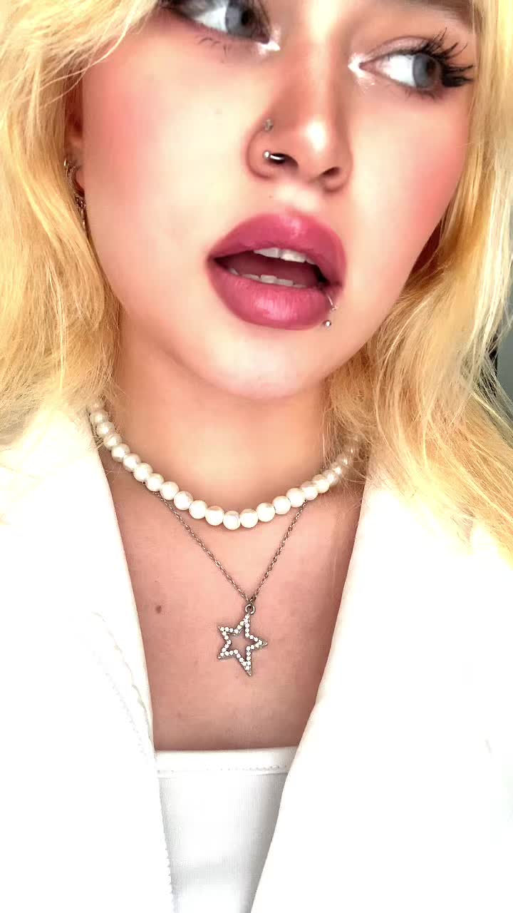 @heliaydn