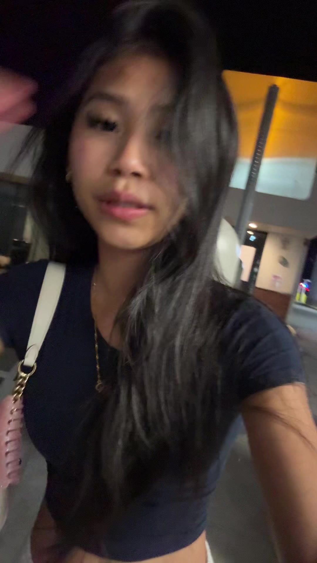 @Ly🇰🇭