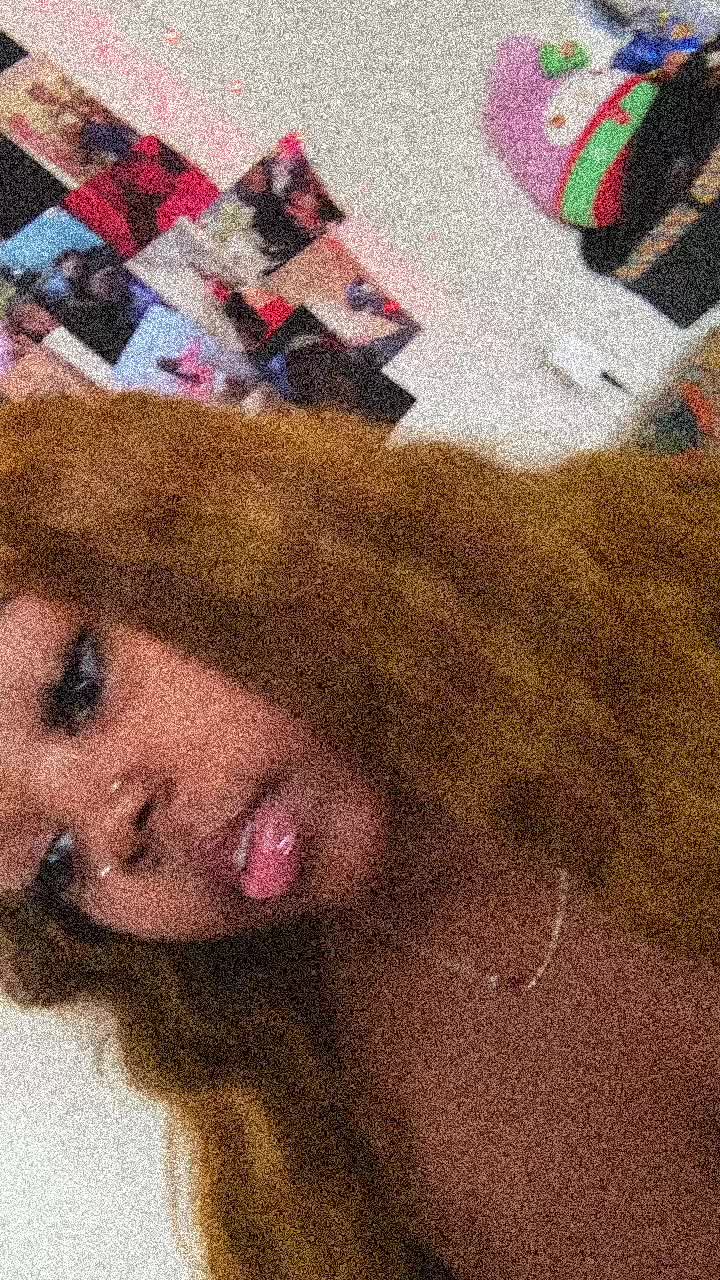 @queen fine thick shyt