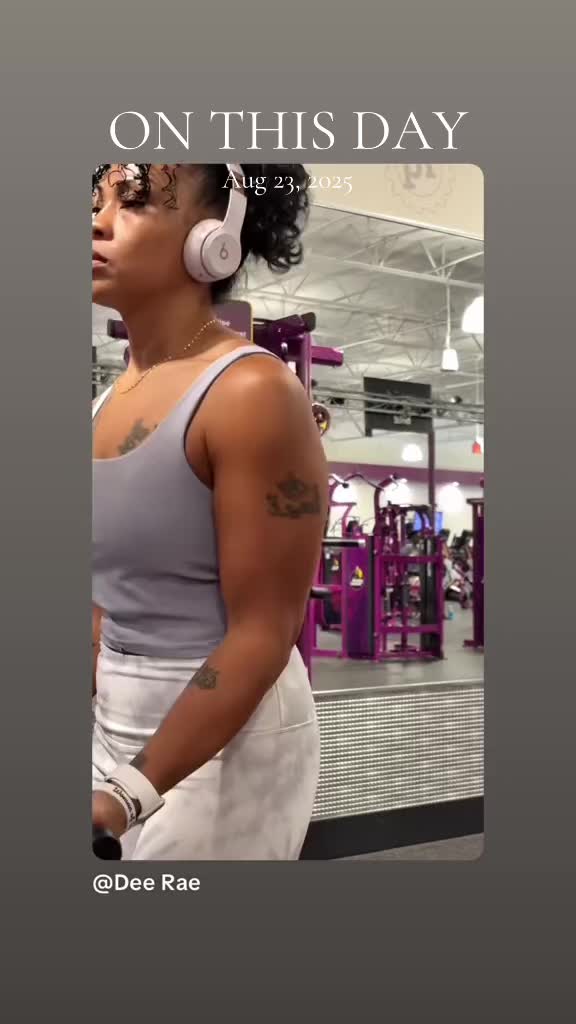 @Dee Rae Ⓜ️