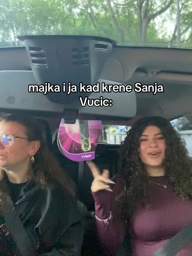 @shanagrimieri