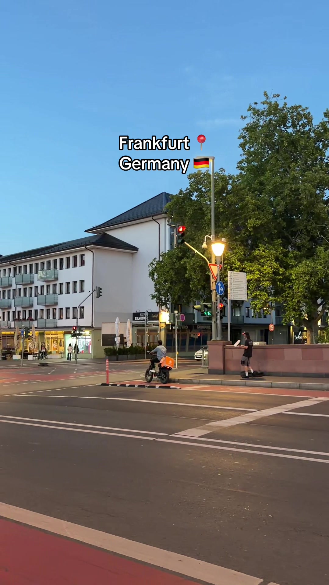 @Deutsch Street