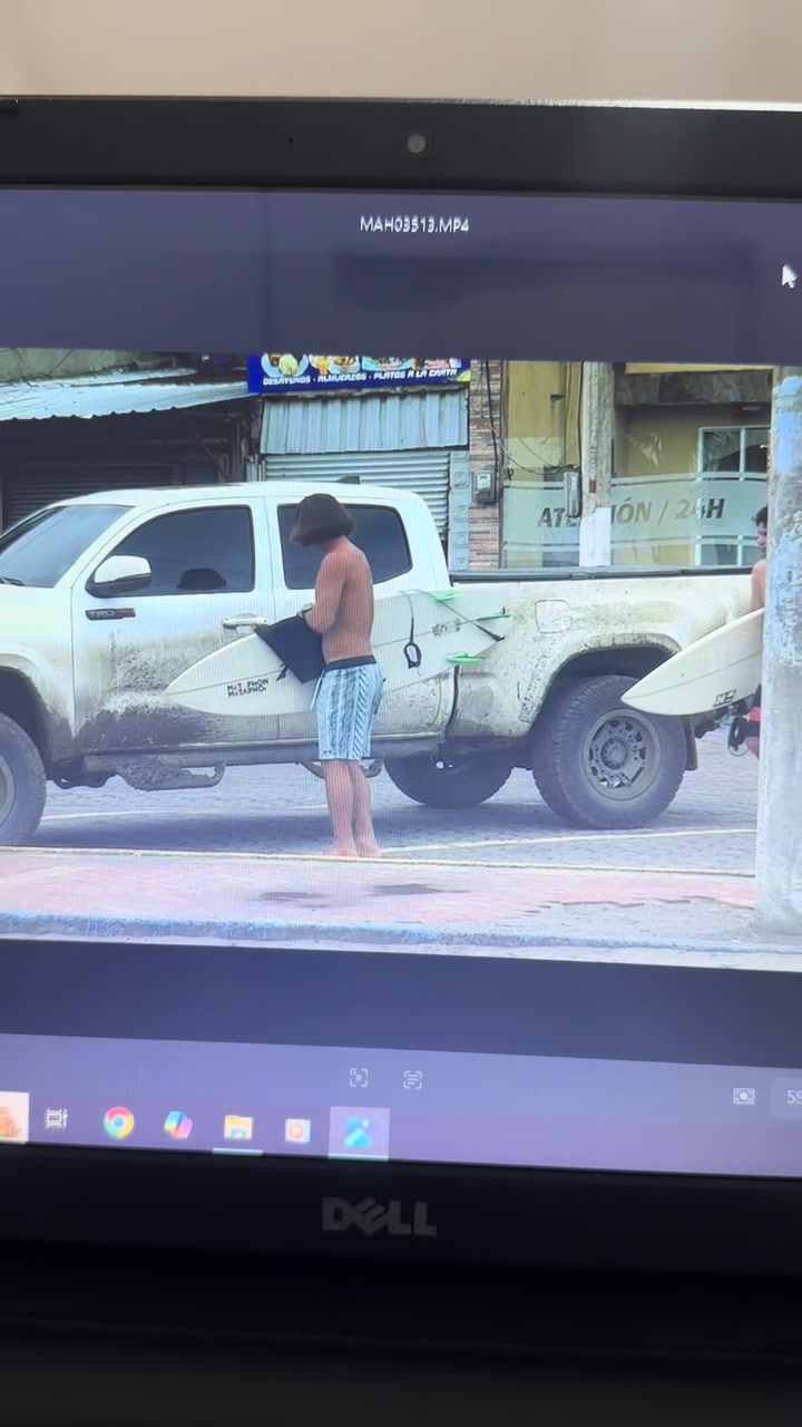 @adrianzambrano