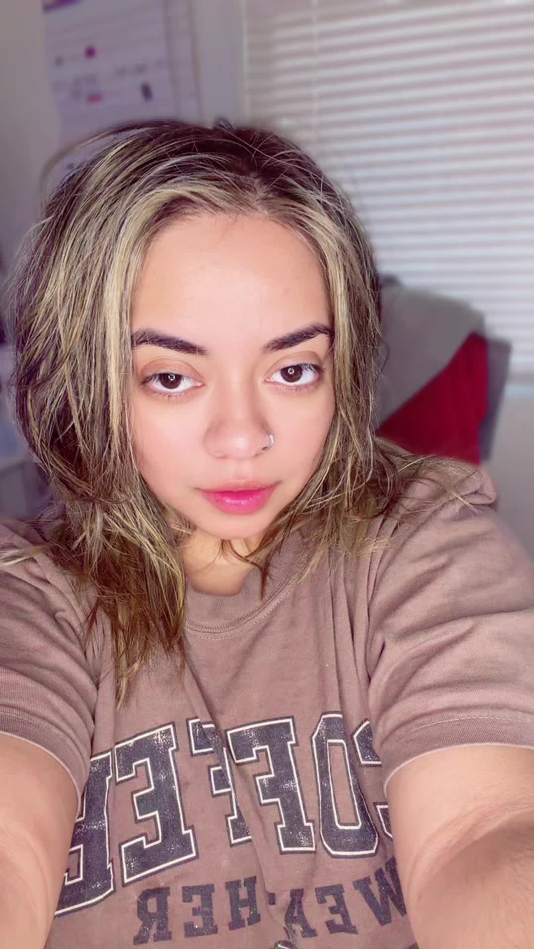 @angiemariee211