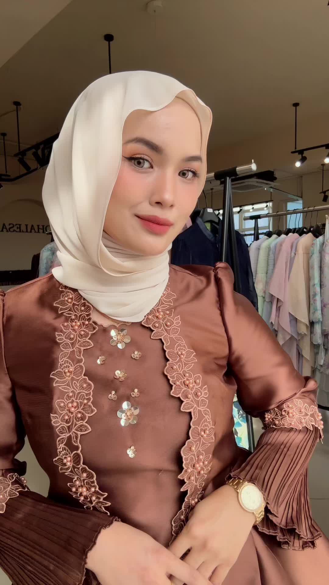 @lenashaharizal
