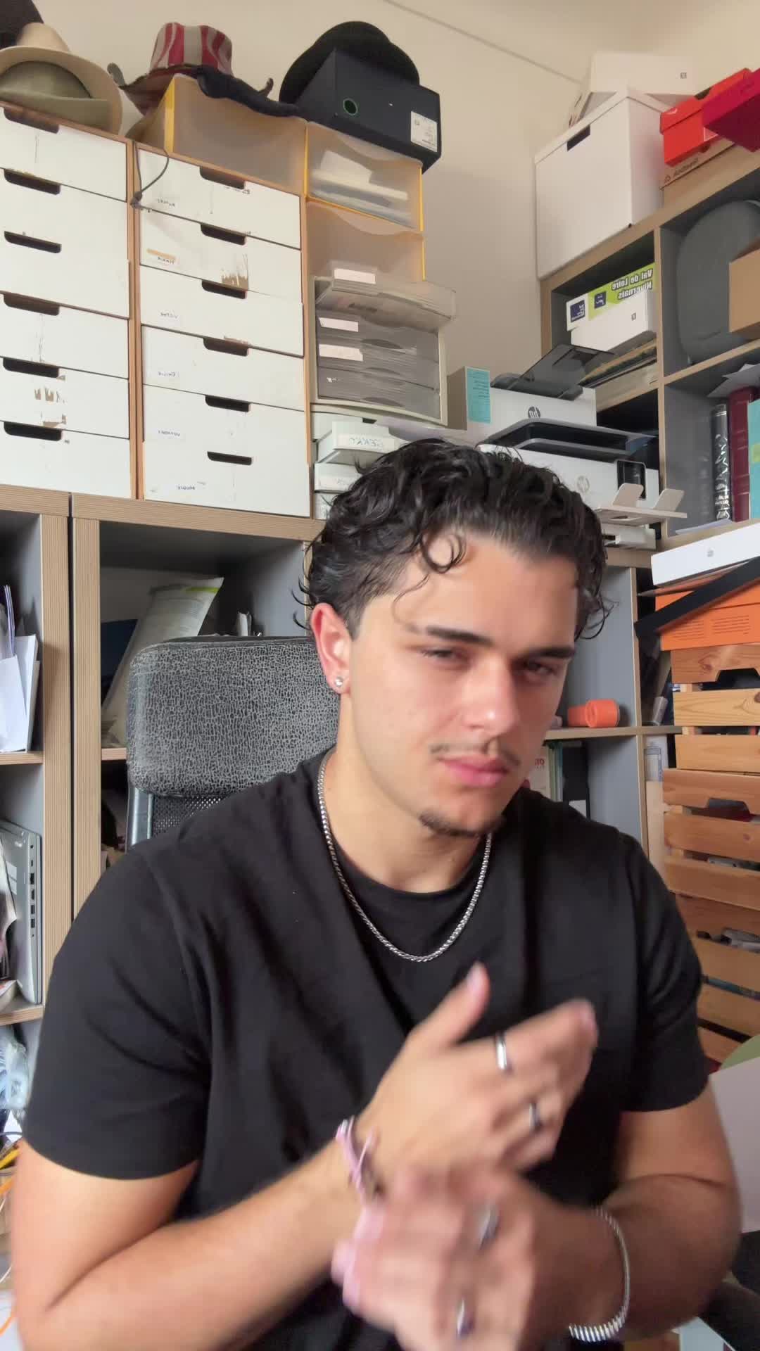 @Oscar