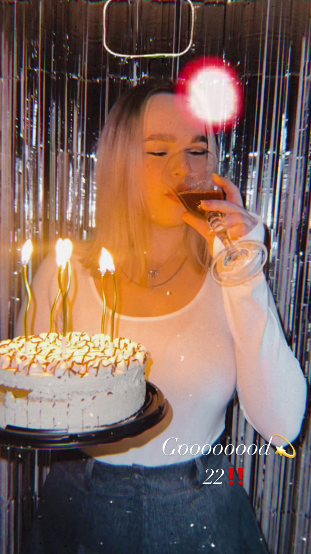 @Alexandra22