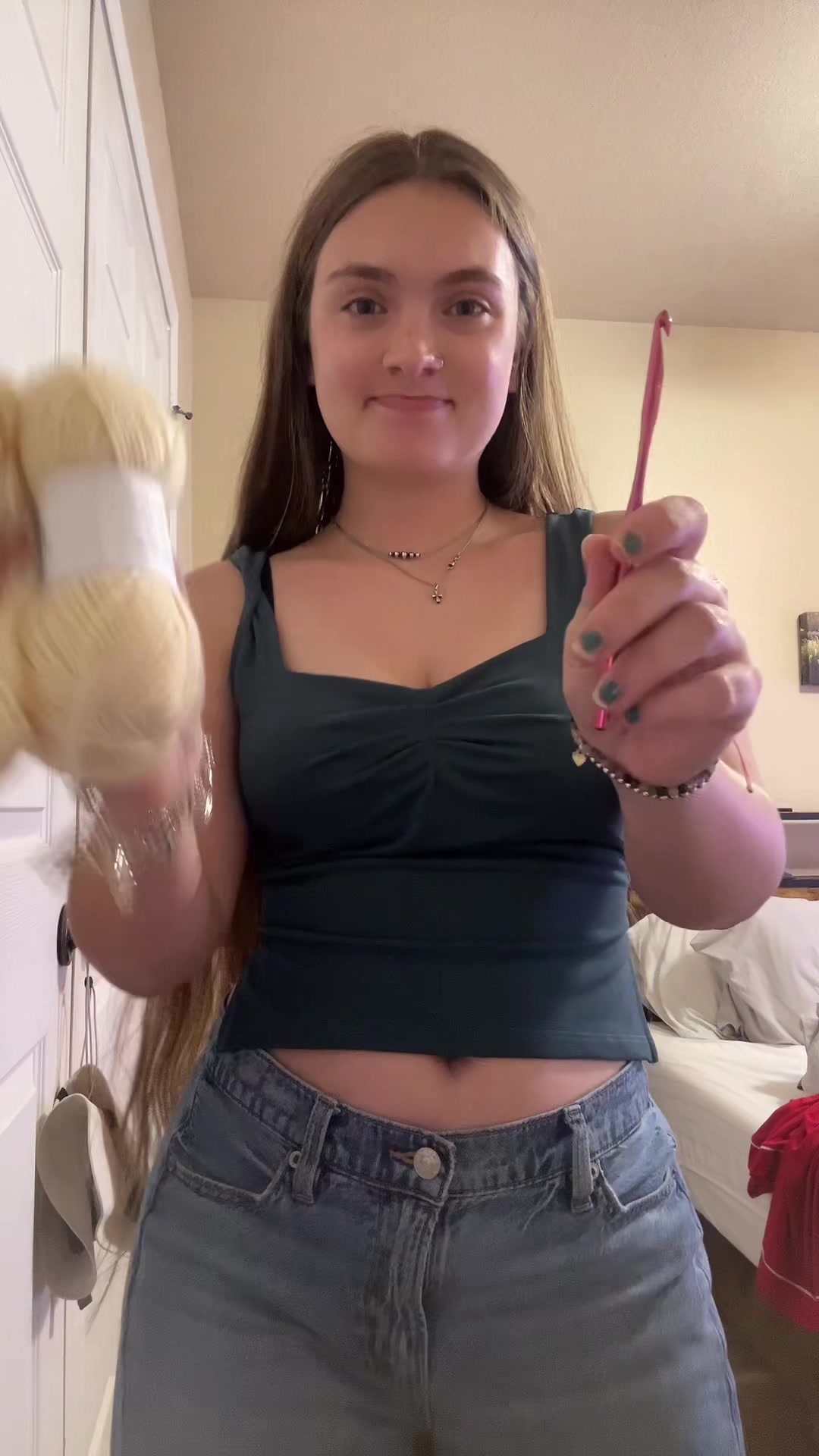 @sarahslilshelf
