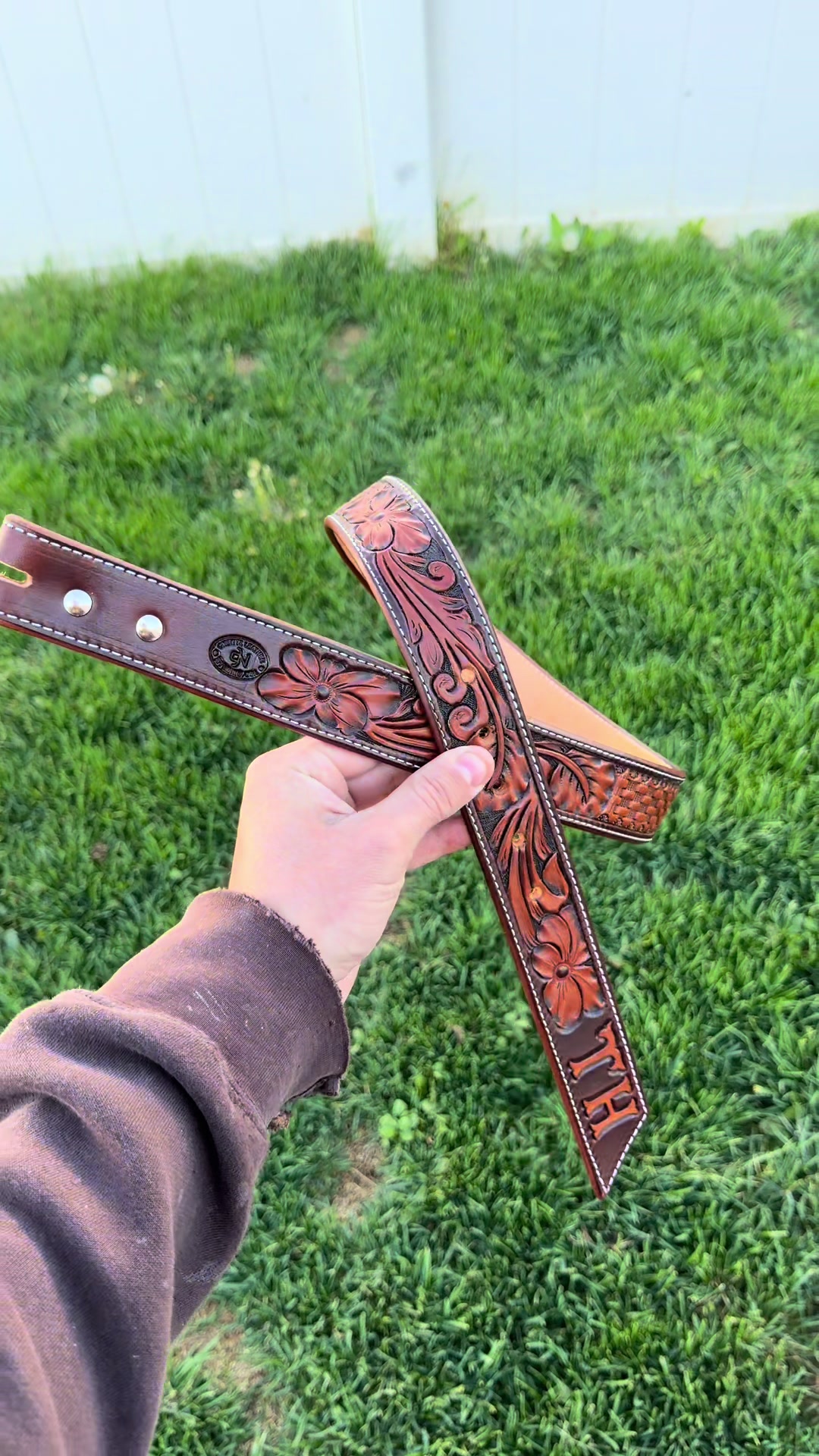 @cnewts_custom_leather