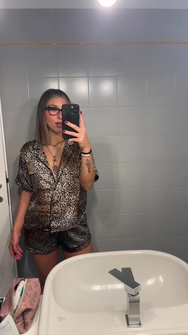 @Melania Carmela Carino