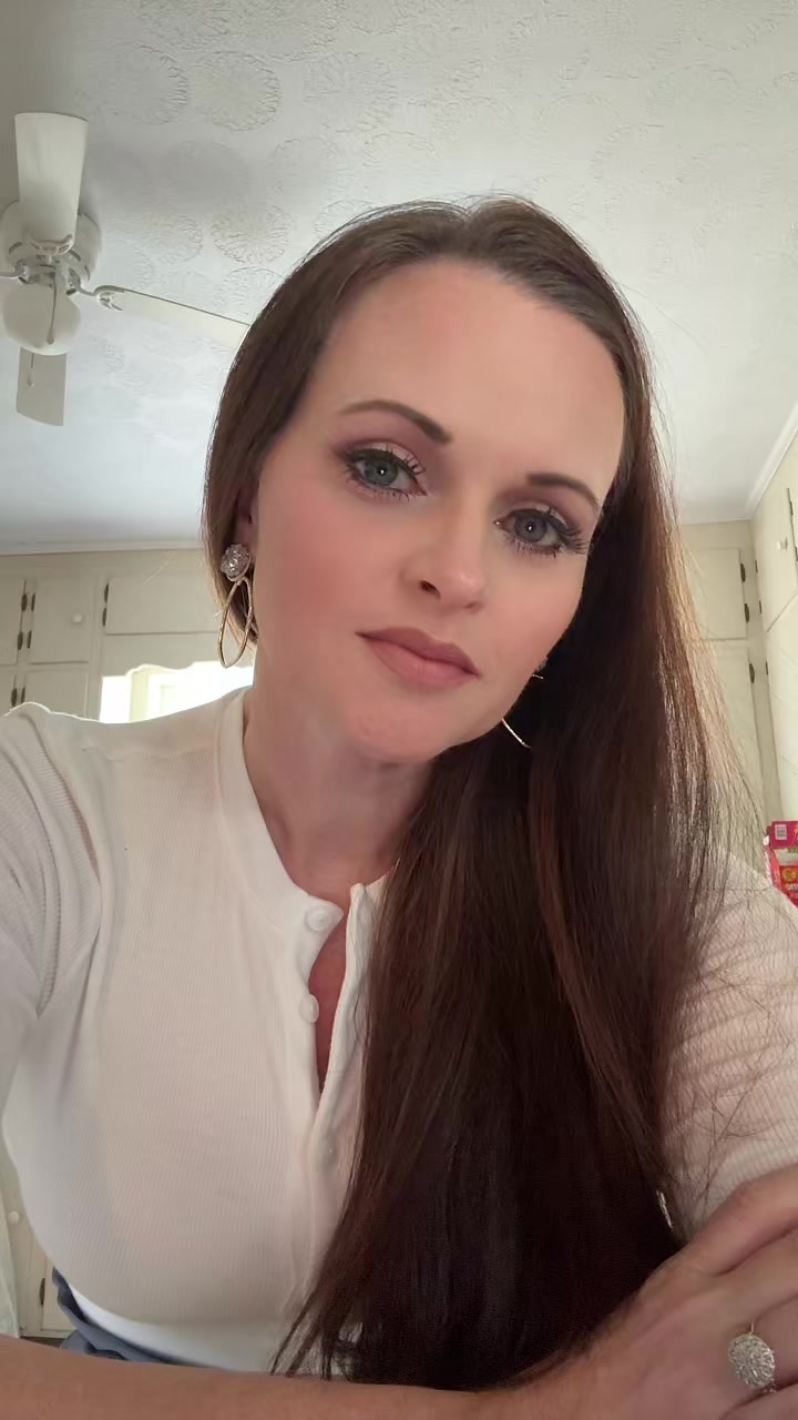 @She&eacute; Dueitt