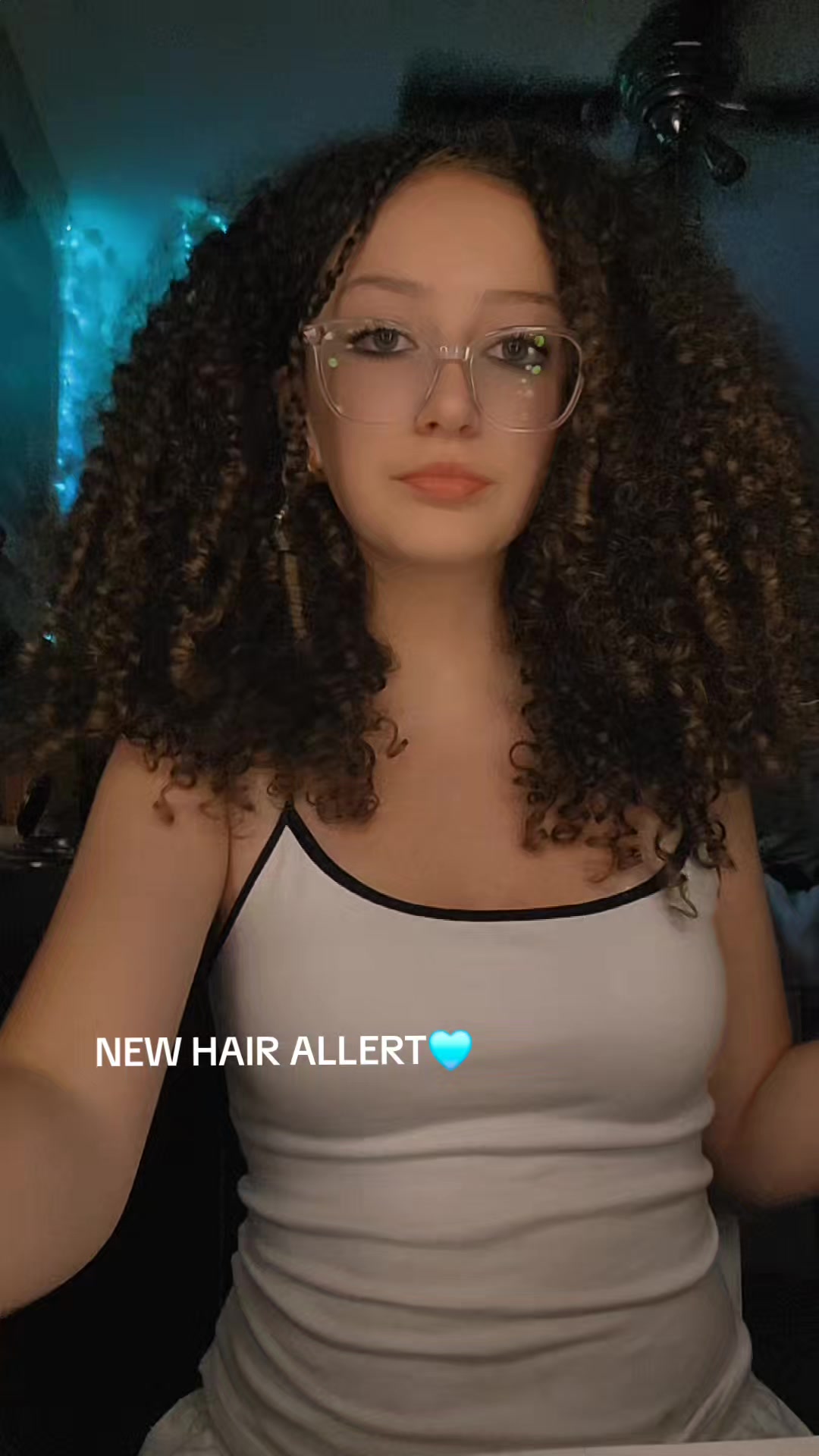 @𝑢𝑟𝑓𝑎𝑣𝑣_𝐿𝑖𝑙𝑦𝑦💋