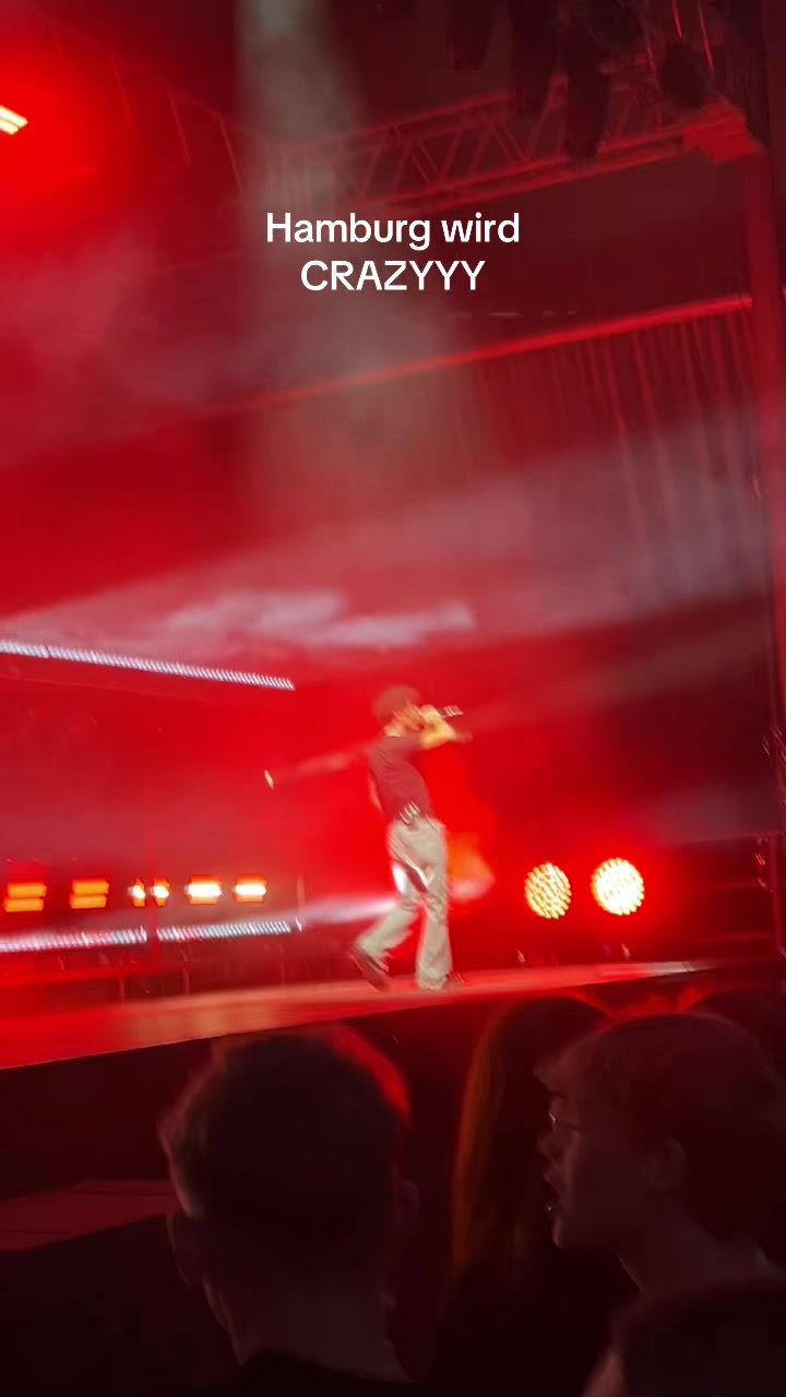 @𝒸𝒽𝒾𝒶𝓇𝒶ღ