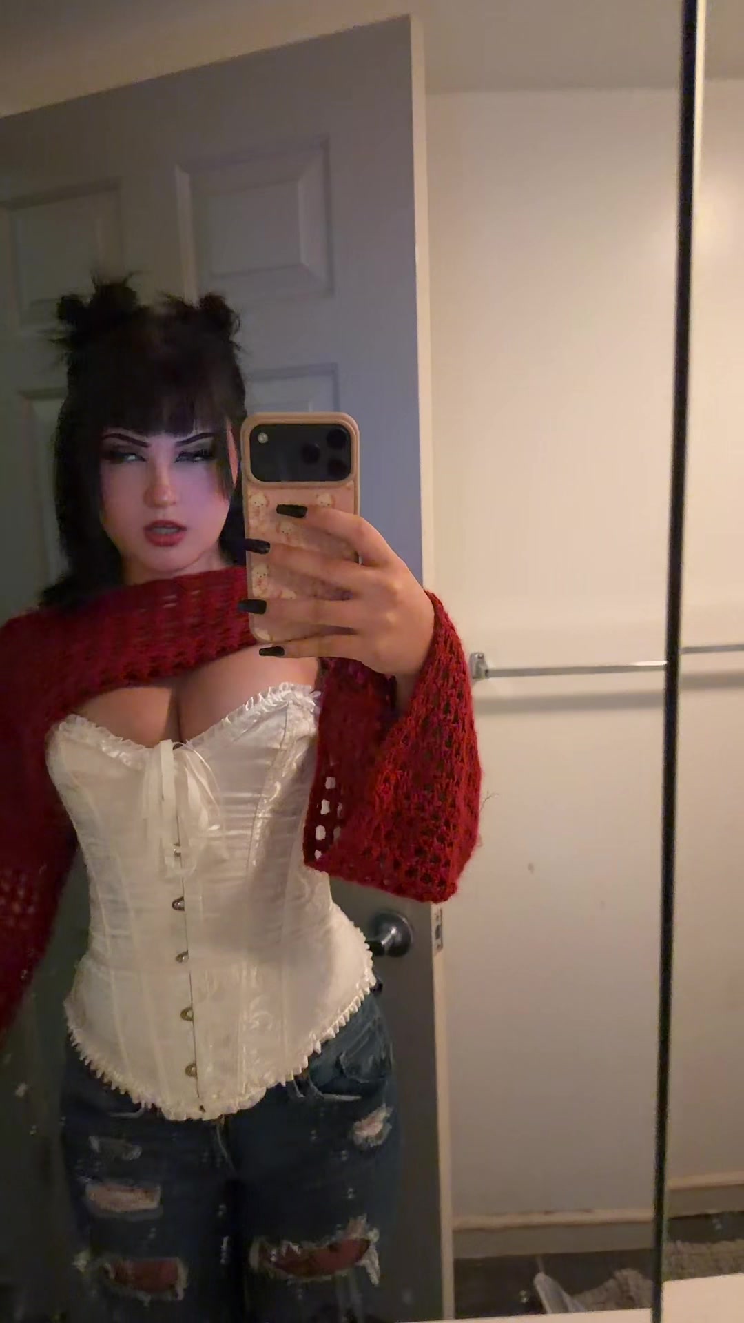 @Aleesha