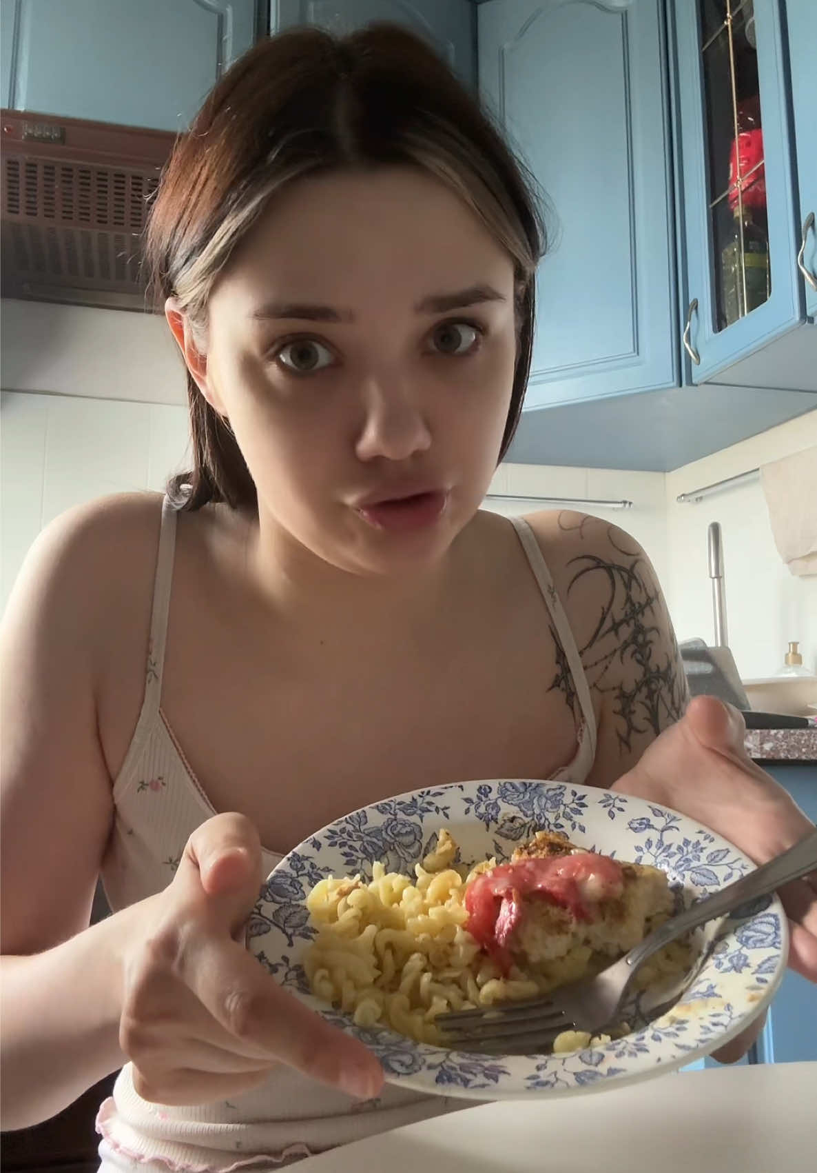 @вика давлетка <3