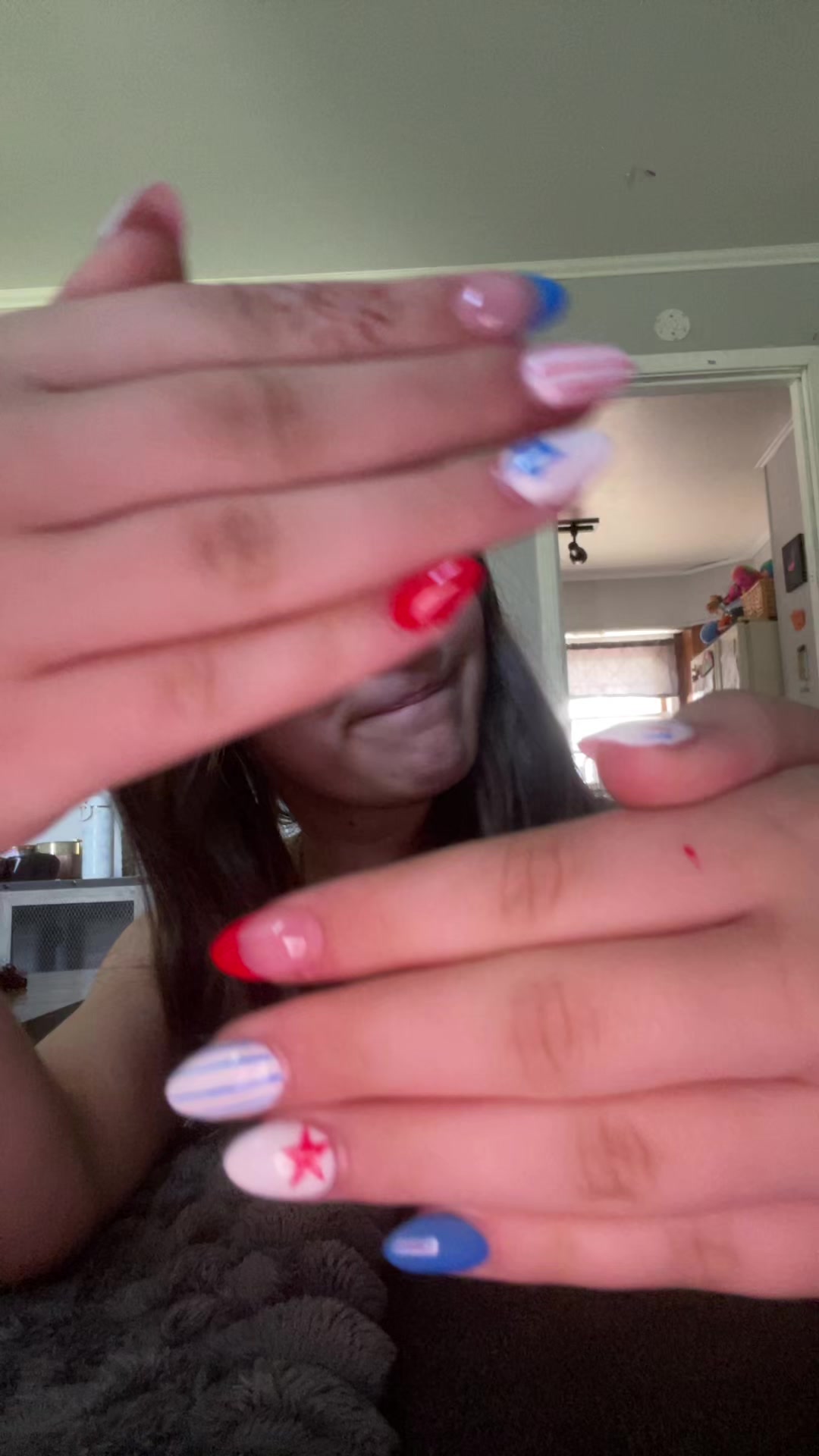 @Tzofia